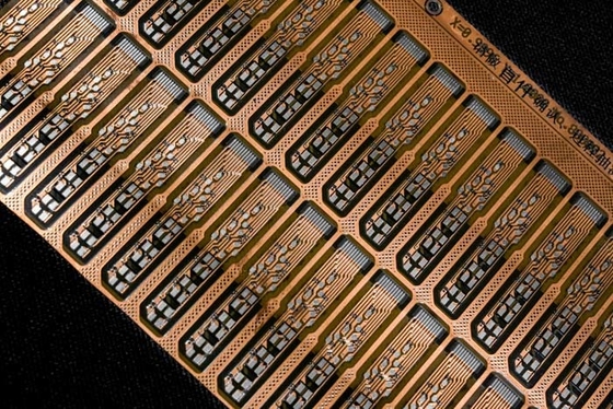 주문 LED 금속 핑거 스크린 FPC 금속 핑거 커넥터 FPCB 정밀 전자 회로 기판 어셈블리 양면 보드 포함 LED 표면 실장 가공용 FPC online manufacture
