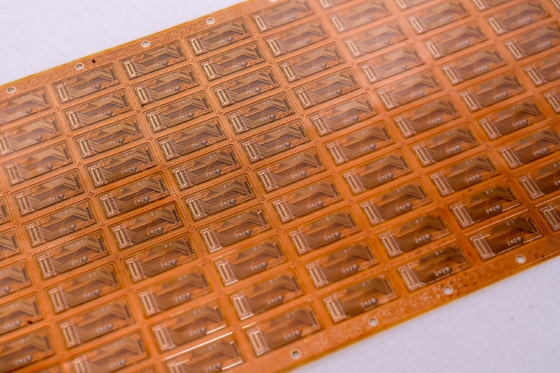 주문 FPCB - BARE - 고 정밀성 벽 패치 패널 스마트 장치 FPC 초미세 선 너비 높은 신뢰성 의료 / 자동차 등급 OEM 서비스 제공 online manufacture